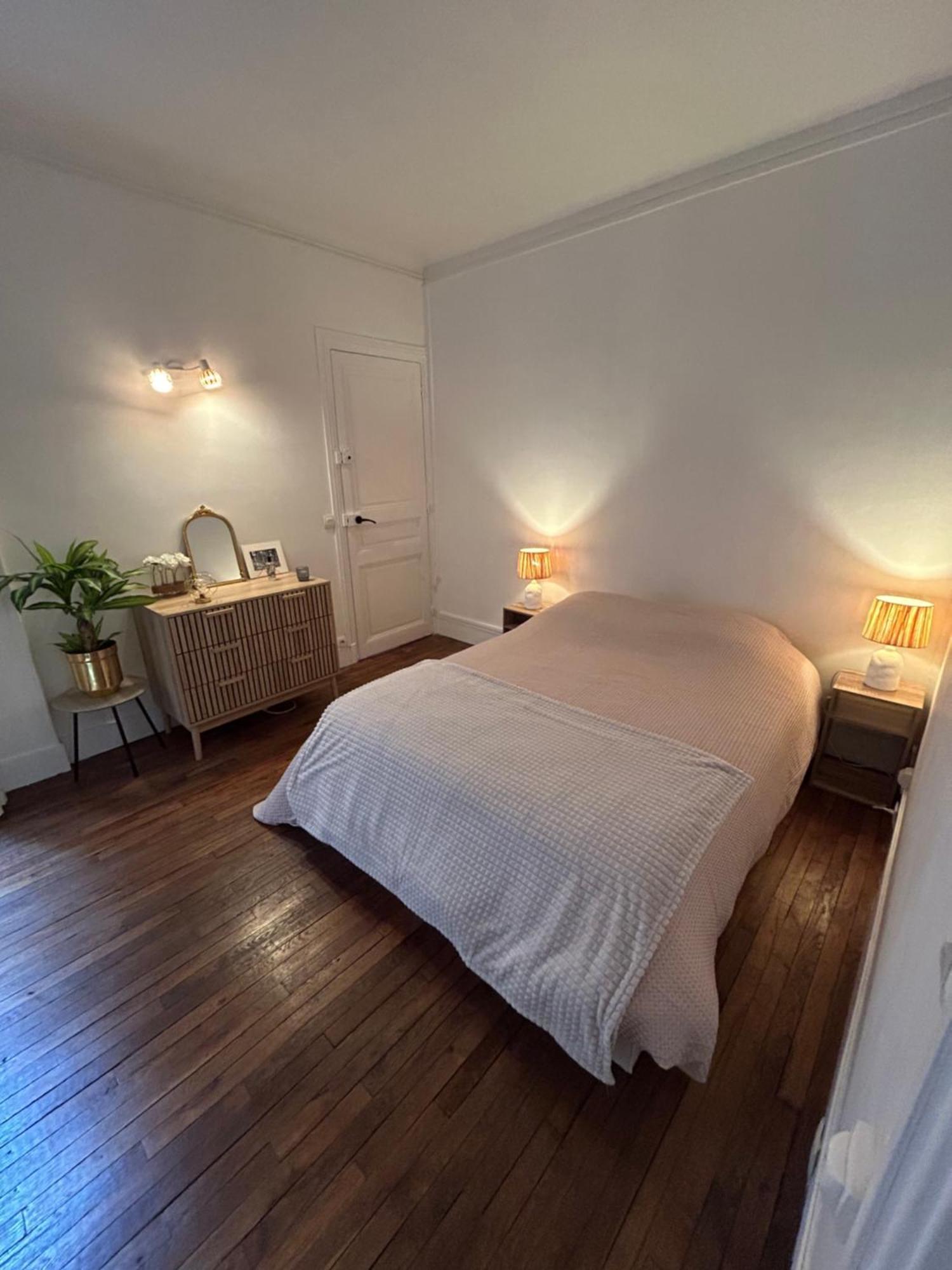 Appartement Cosy Et Agreable Коломб Экстерьер фото
